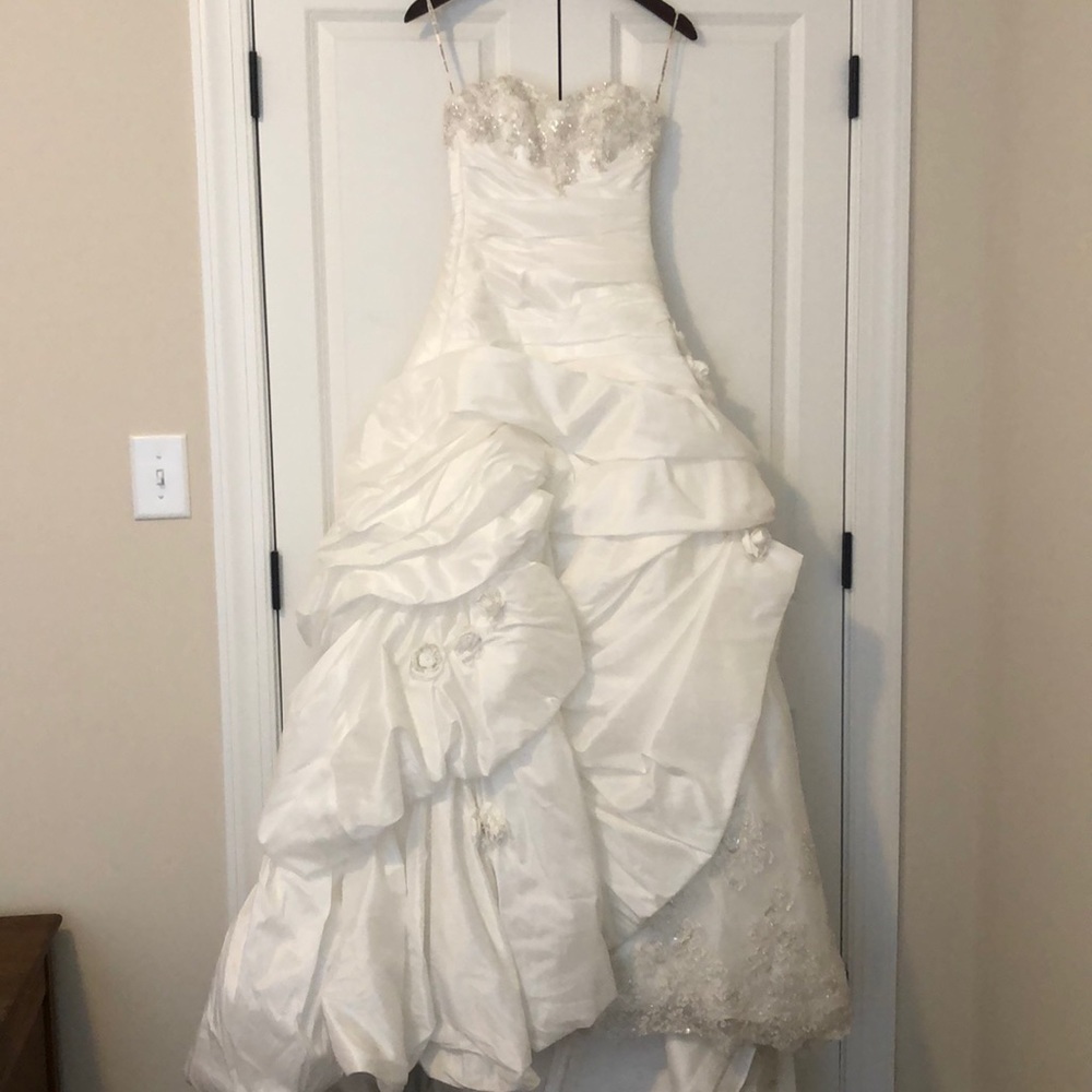 Maggie Sottero Sabelle Wedding Gown